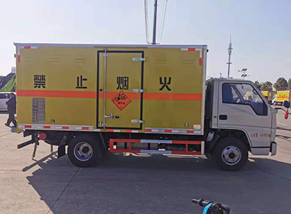 阜阳爆破器材运输车技术升级与安全合规新趋势